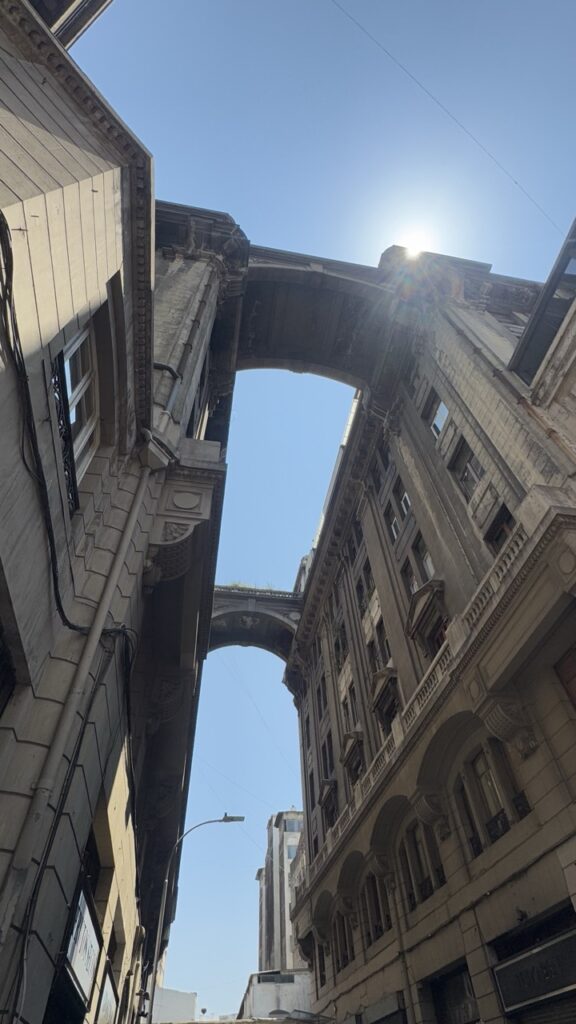 gebäude bei plaza de armas santiago