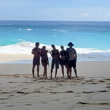 Sie sind da 🥰 Touchdown Family & Friends in Bali!