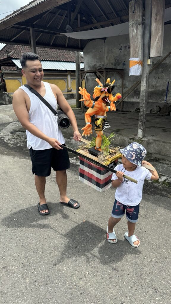 mini ogoh ogoh