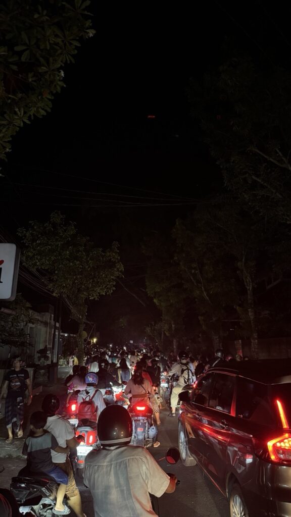 stau in der nacht wg ogoh ogoh